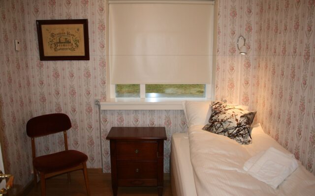 Rjupa Guesthouse