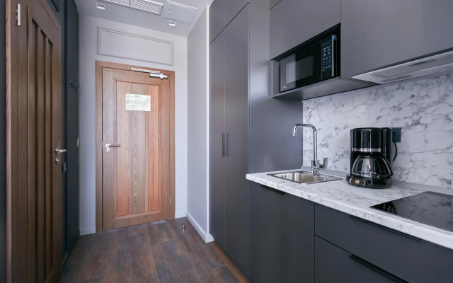 Apartment on Podezdny lane