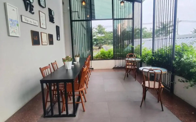 Eastern Hotel Bojonegoro