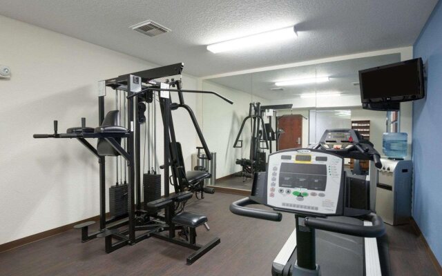 Comfort Suites Baytown I - 10