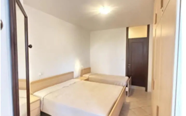 Beachside and Equipped Apartment