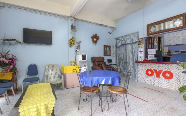 Damika Hotel by OYO Rooms