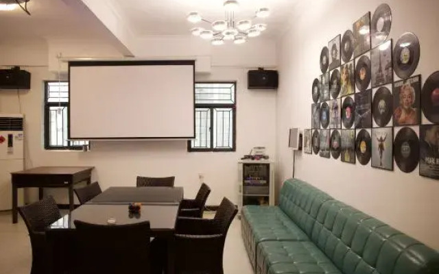 Guanhu No.6 Xiaozhu Homestay