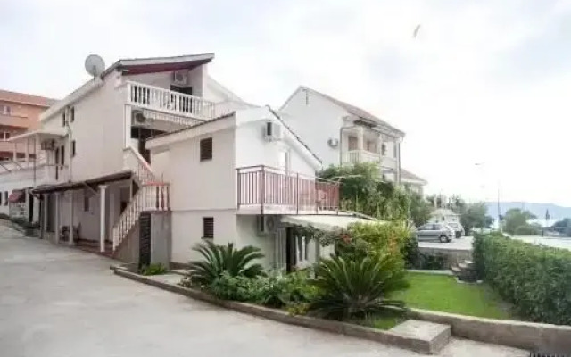 Guest House Mira