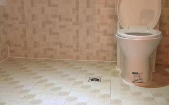 Mordaga Dongzeyuan Hotel