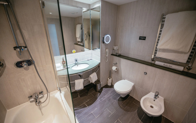 voco St David's Cardiff by IHG