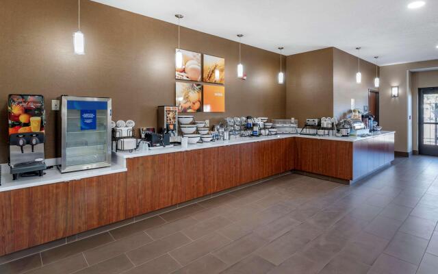 Comfort Inn Portland Hotel