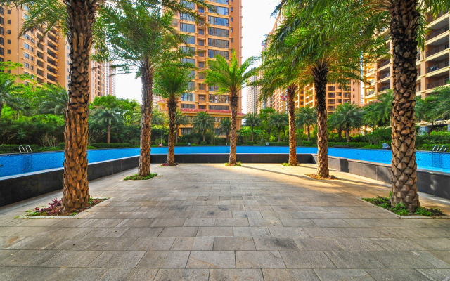 Haitu Apartment (Beihai Yintan Yihai Jiangshan)