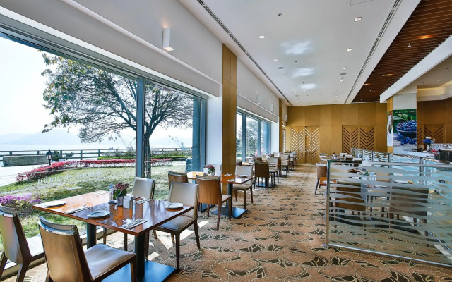 Hotel Hyundai by Lahan Mokpo