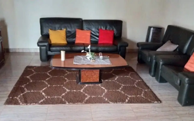 Manoir des Princesses Ekoumdoum
