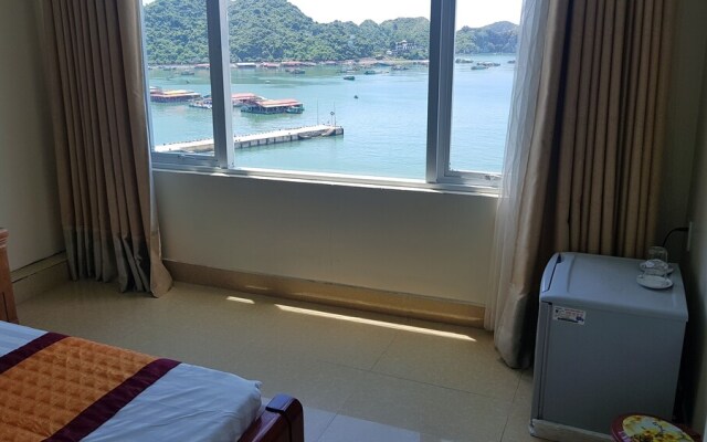 Thu Ha Hotel Catba