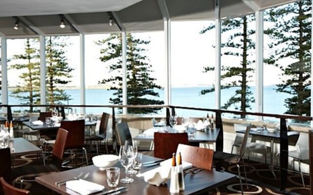 Novotel Sydney Brighton Beach