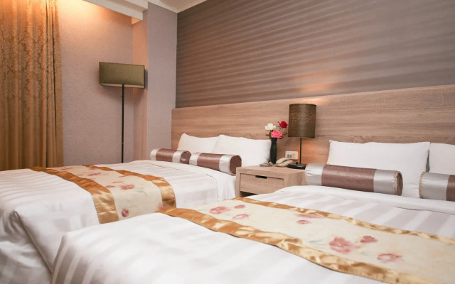 Unique Holiday Hotel