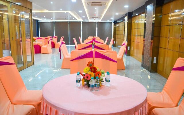 FabHotel Roselle Inn