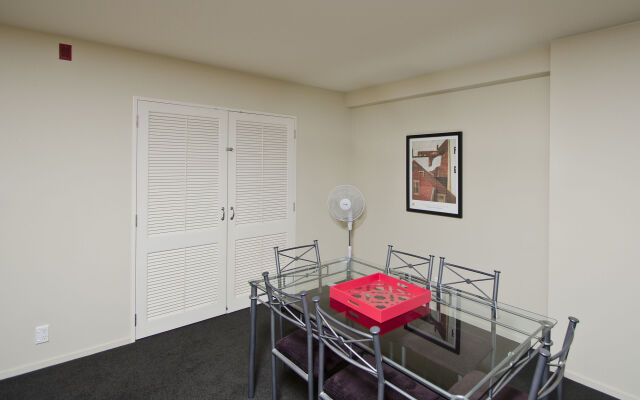 The Pavilions Beachfront Apartments