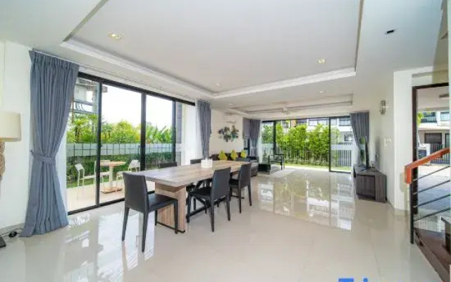 Laguna Park Private Pool Villa