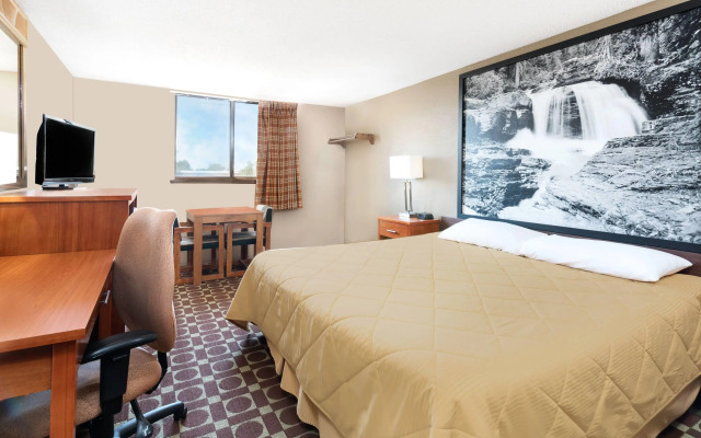 Super 8 by Wyndham Miles City