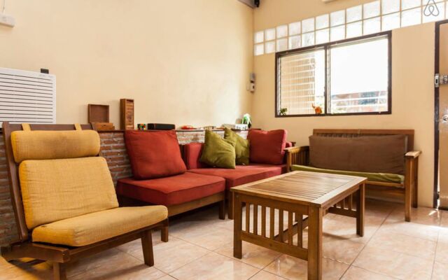 Siam Journey Guesthouse - Hostel