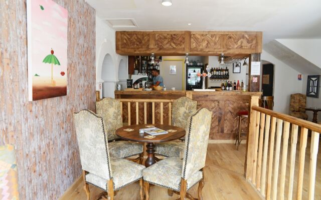 Olivier Bar Restaurant Et Chambre Dhotes