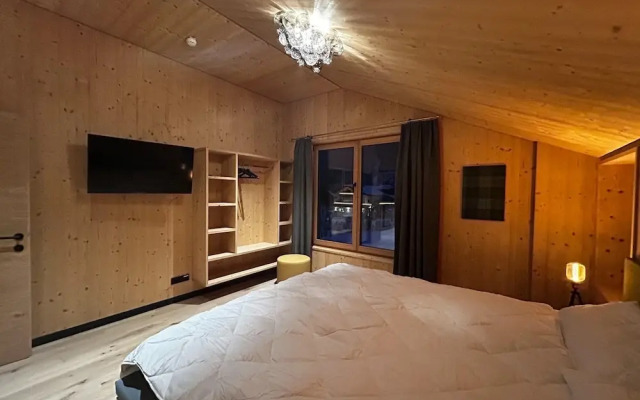 Chalet With Private Sauna House and Garden