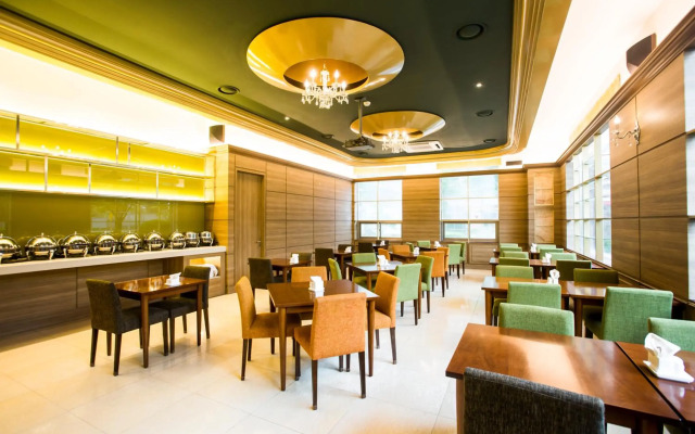 Polaris Hotel