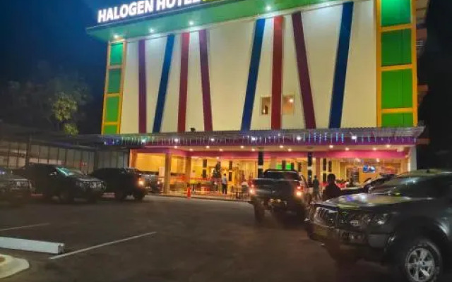Halogen Hotel Merauke
