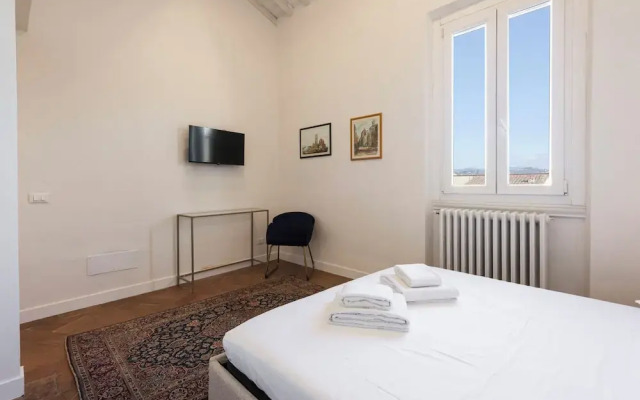 Santa Maria Novella penthouse by MMega