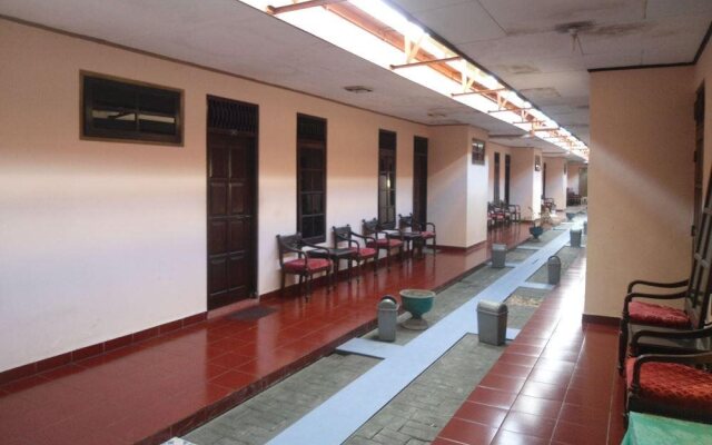 Cepuri Hotel