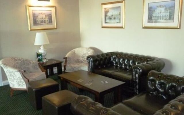 Bells Hotel and Country Club