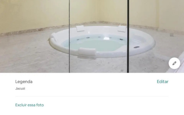 Amora Três