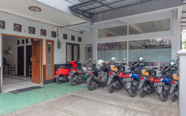 OYO 1221 Exclusive 48 Syariah