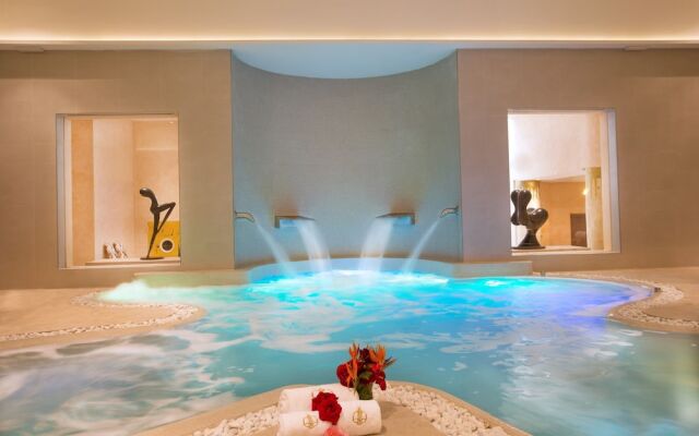 Las Dunas Suites & Apartments