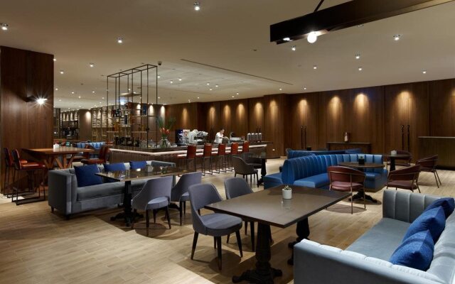 Discovery Hotel