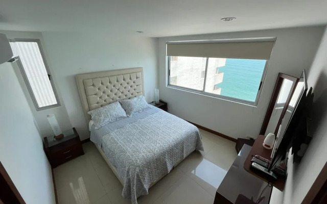 2P1-15 Apartamento frente al mar