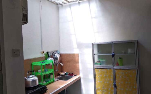 Hana Homestay Yogyakarta – Guest Rooms – Sleman