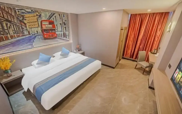 Zhongying Hotel (Zhanjiang Lingnan Normal University)