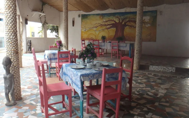 Hotel Mimosa - Hostel
