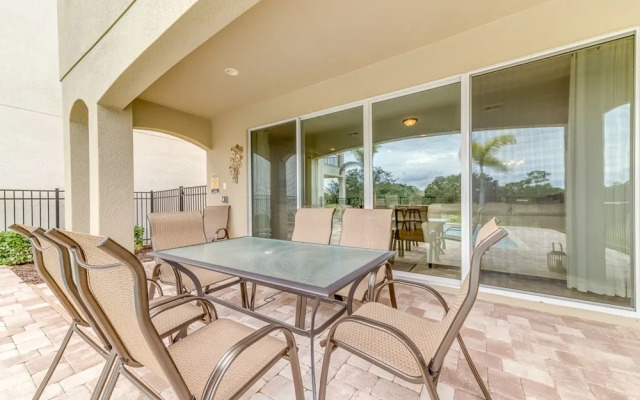 Villa W206 Excitement