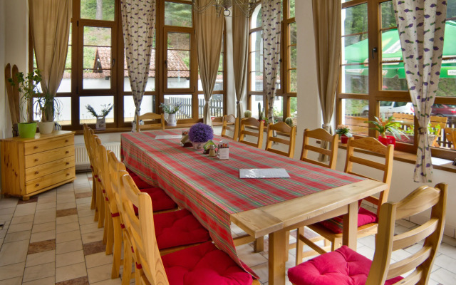 Hotel Pod Šikmou Věží