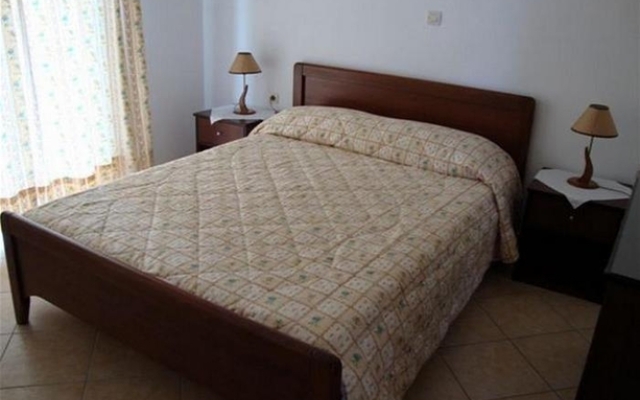 Marialice Apartments