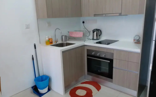 Dashing 1BR Next To Surian MRT 31