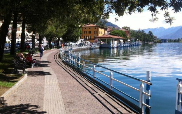 Boats & Breakfast Iseo Lake Lovere 2