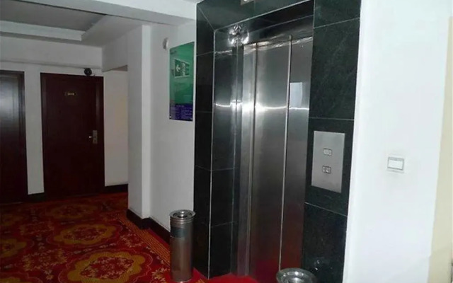RYM Hotel Dalian Renmin Road