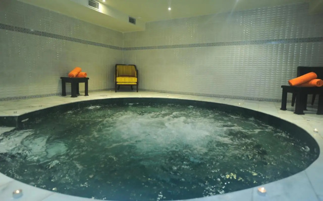Ennakhil Marrakech Hotel & SPA