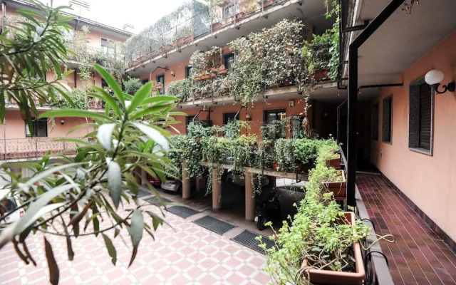 Park Apartment