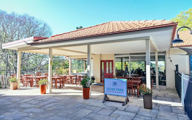 Nesuto Leura Gardens Hotel
