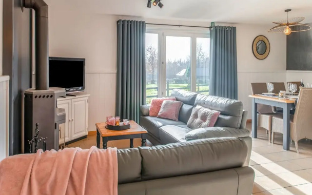 Picture-perfect Holiday Home in Sourbrodt With Garden, BBQ