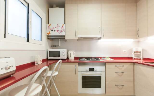1 bedroom private rooftop terrace