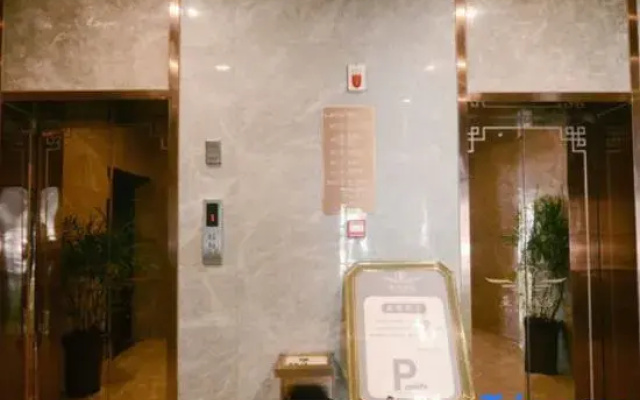 Yaran Hotel