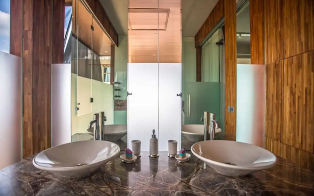 The Arancia Luxury Villa